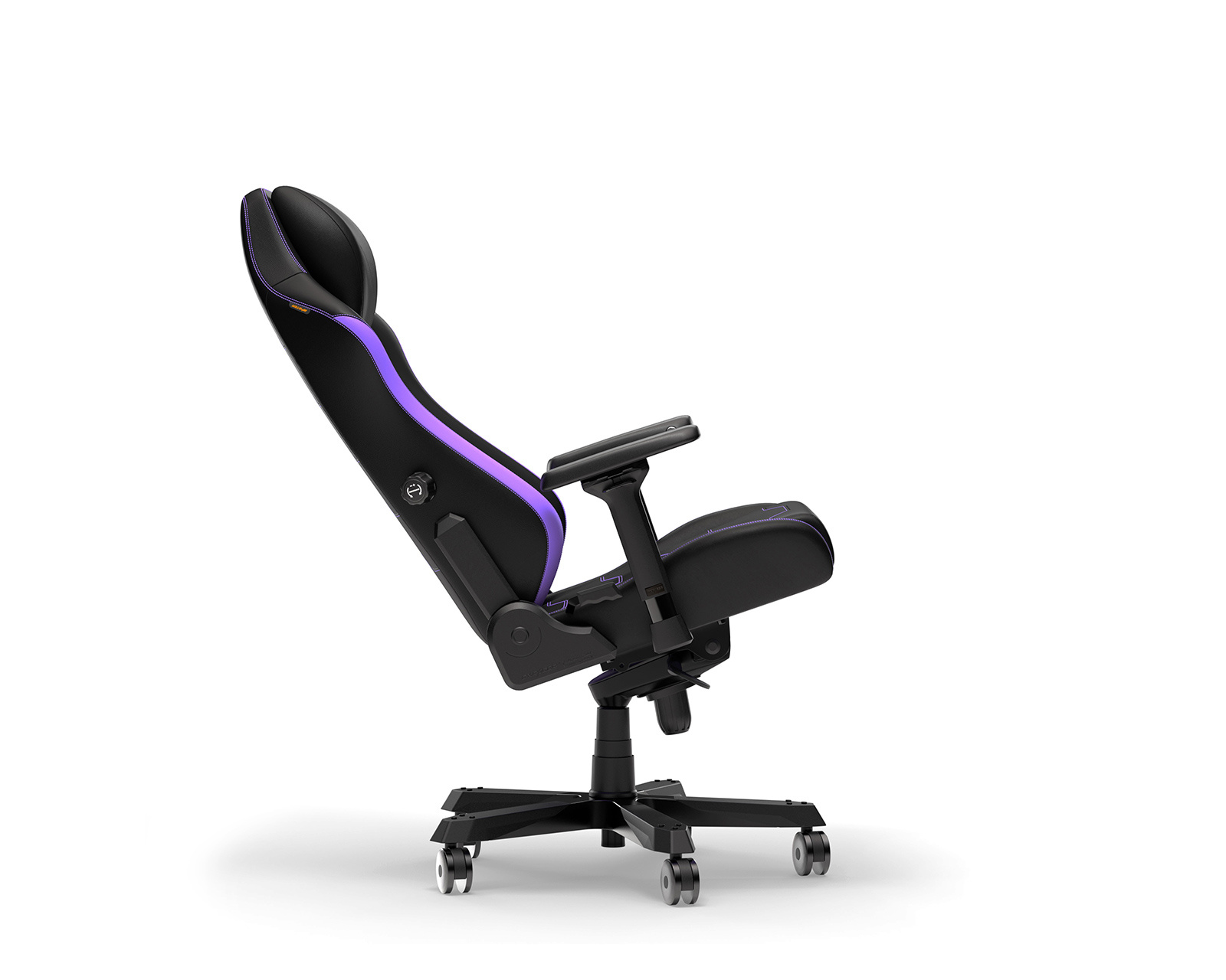 MASTER Gaming Chair Black & Violet EPU Leather XL MASTER Gaming Chair Black & Violet EPU Leather XL